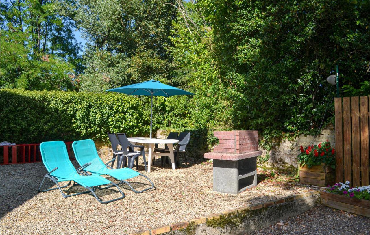1 Bedroom Cozy Apartment In Vitrac Vitrac  Buitenkant foto